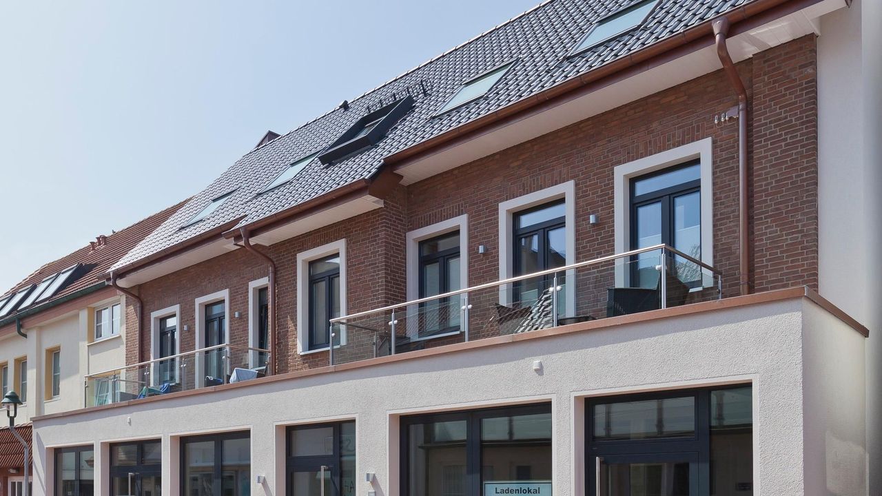 Fassade / Eingang Fassade / Eingang